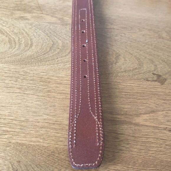 Eddie  Bauer belt - Picture 5 of 9